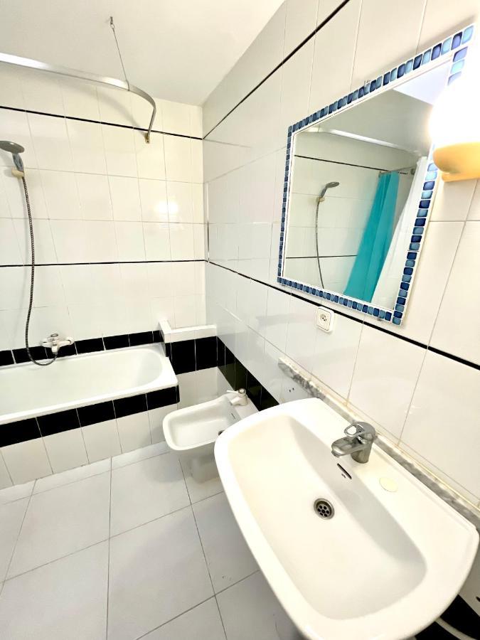 Las Habitaciones De Svetlana Аликанте Экстерьер фото